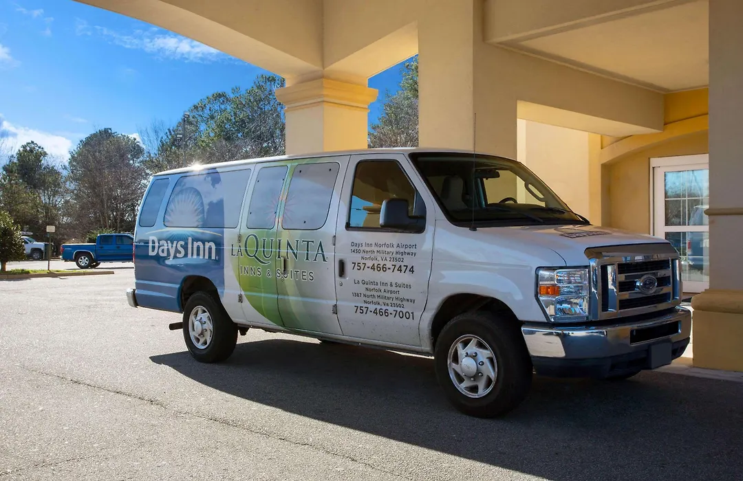 La Quinta Inn & Suites By Wyndham Norfolk-1