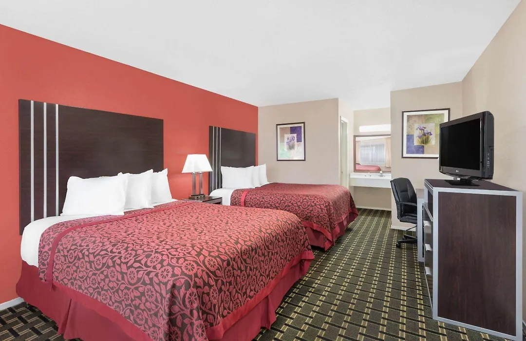 Howdy Hotel-1