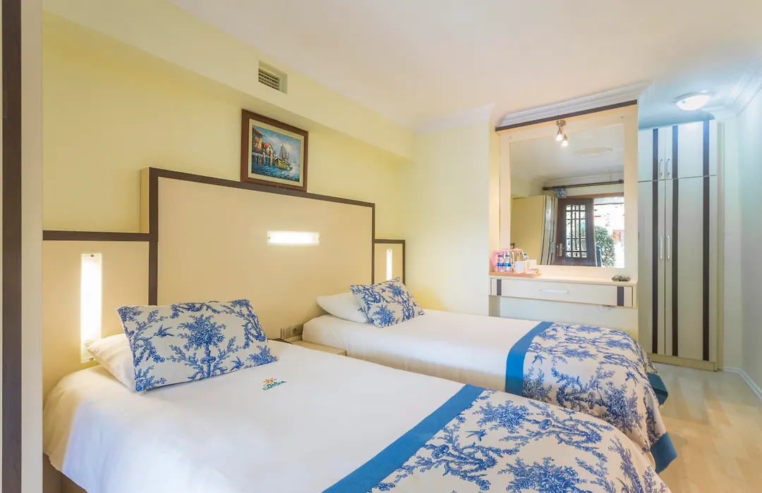 Hotel Villa Daffodil-1