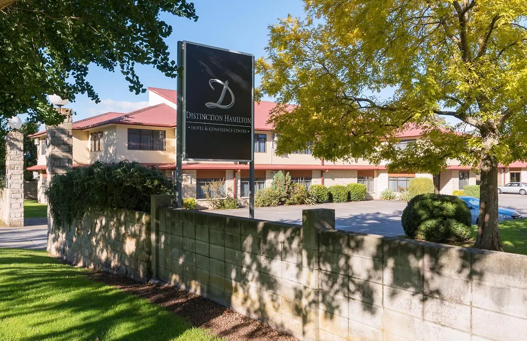 Distinction Hamilton Hotel & Conference Centre-1