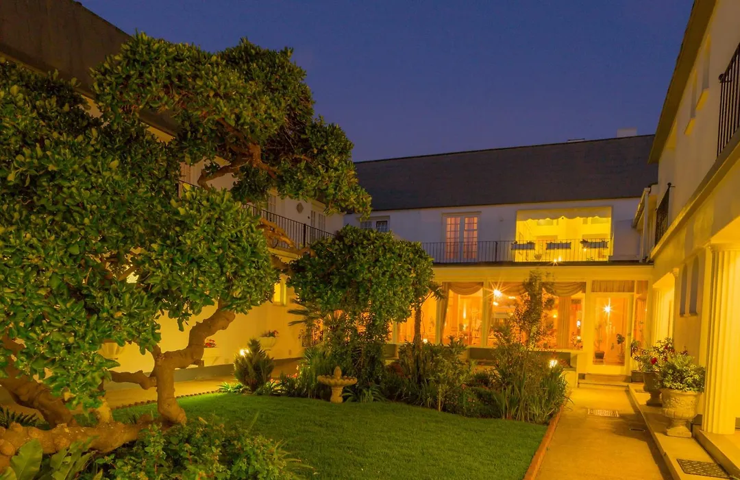 Hansa Hotel Swakopmund-1