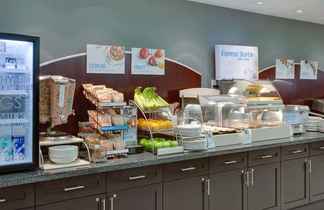 Holiday Inn Express & Suites Ottawa East-Orleans By Ihg-1