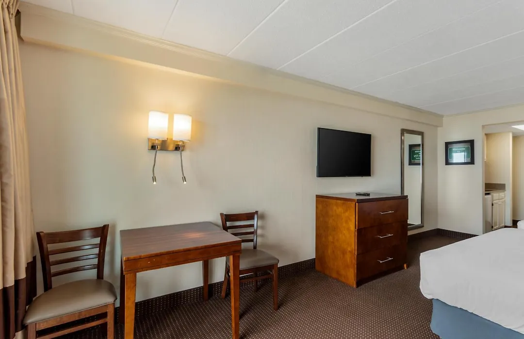 Quality Inn Ocean City Beachfront-1