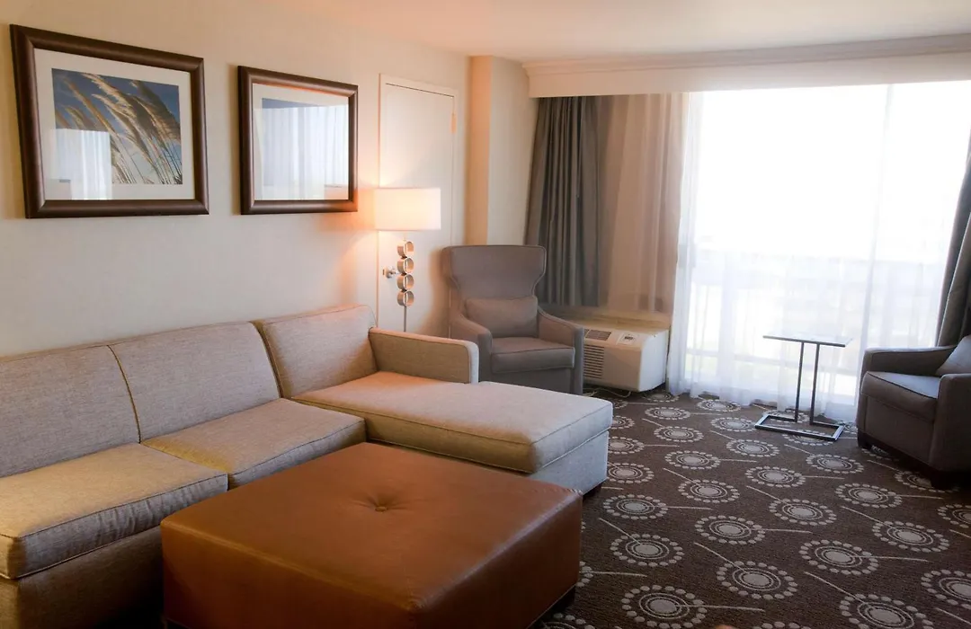 Wyndham Midland Downtown-1