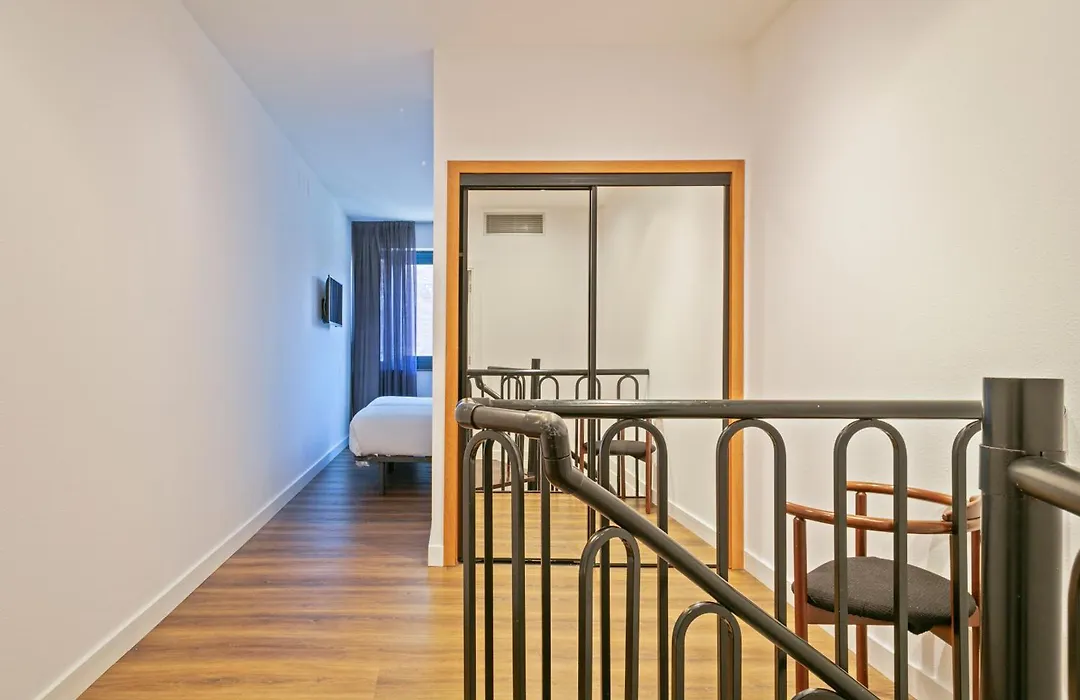 Hotel Acta Azul Barcelona-1