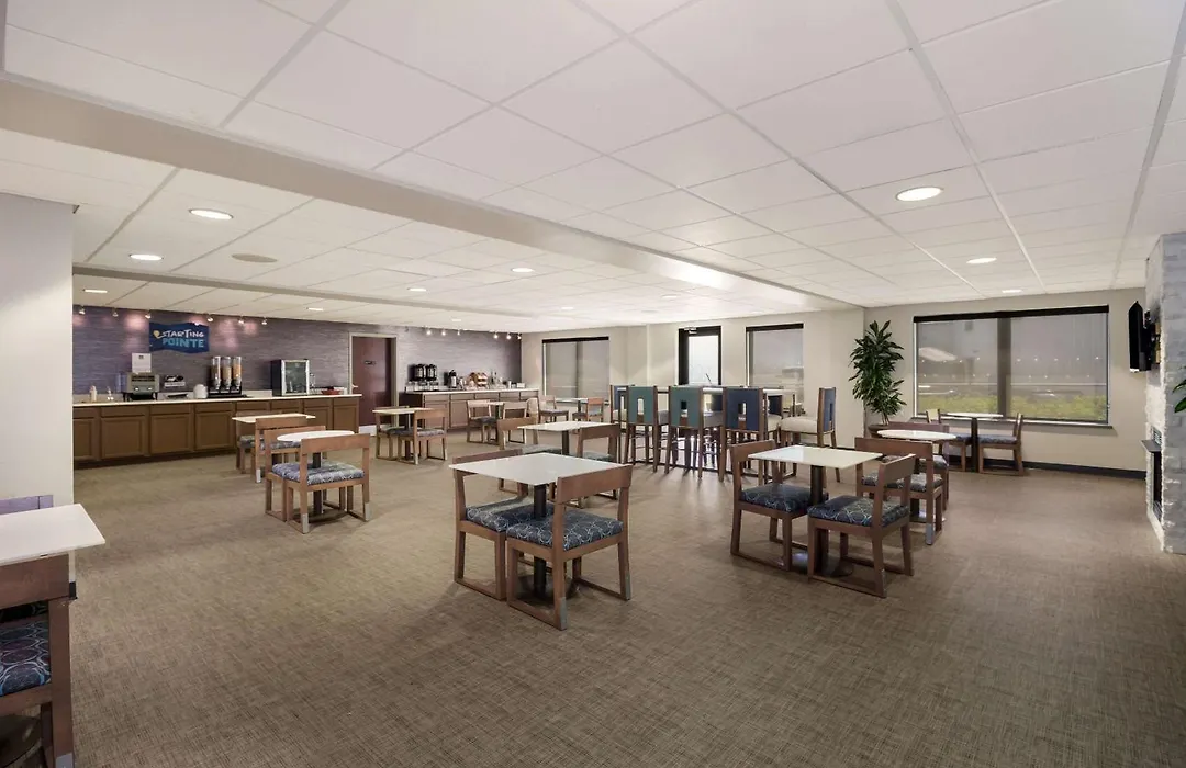 Clarion Pointe Charleston - West Ashley-1