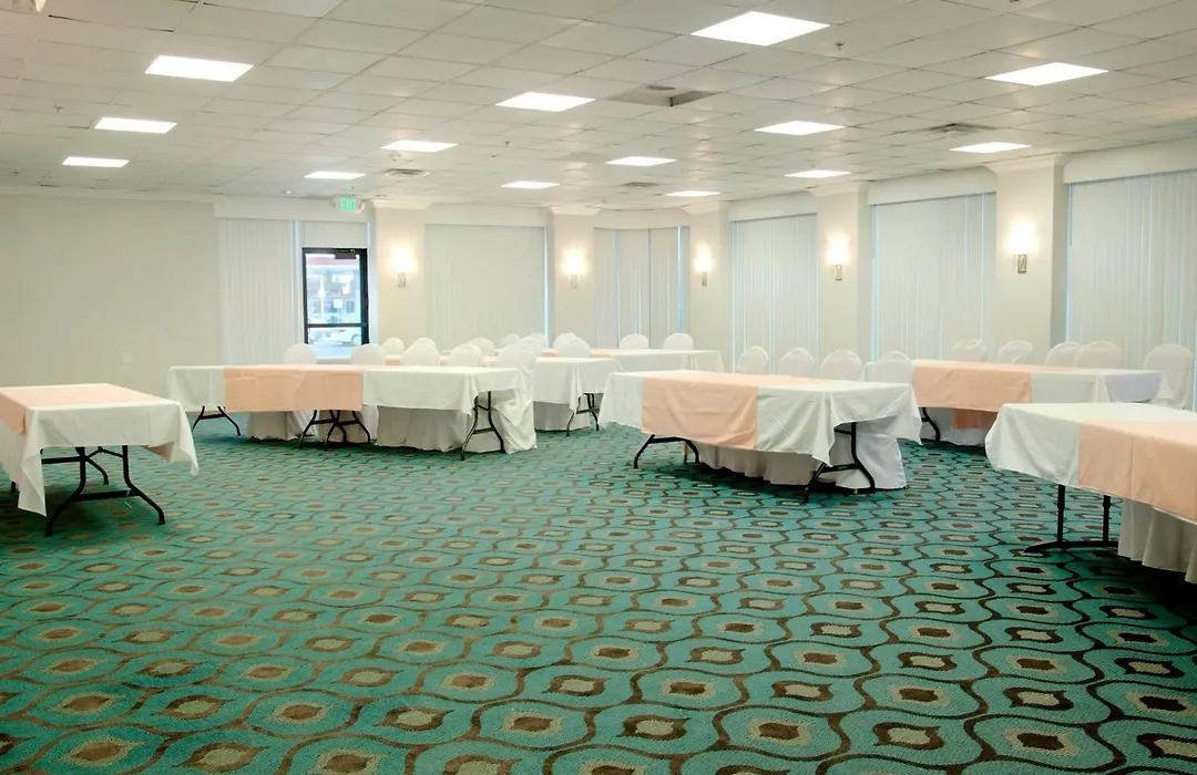 Holiday Inn Victorville By Ihg-1