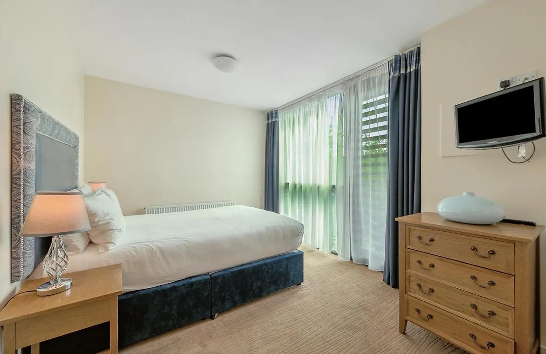 Princes Street Suites-1