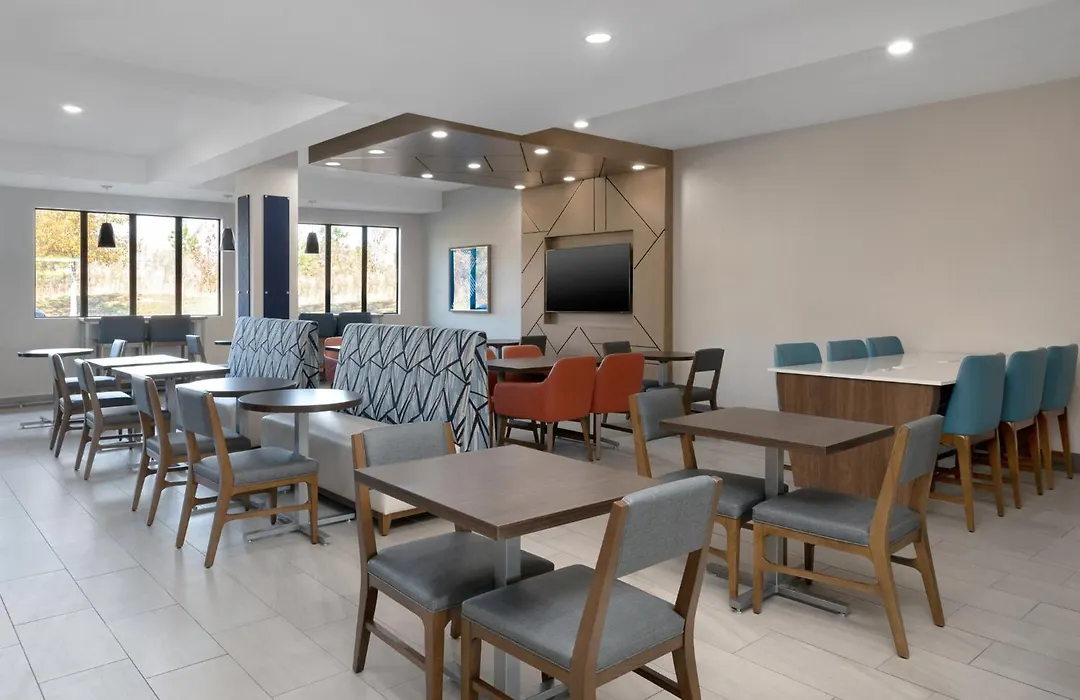 Holiday Inn Express Hotel & Suites Prattville South By Ihg-1