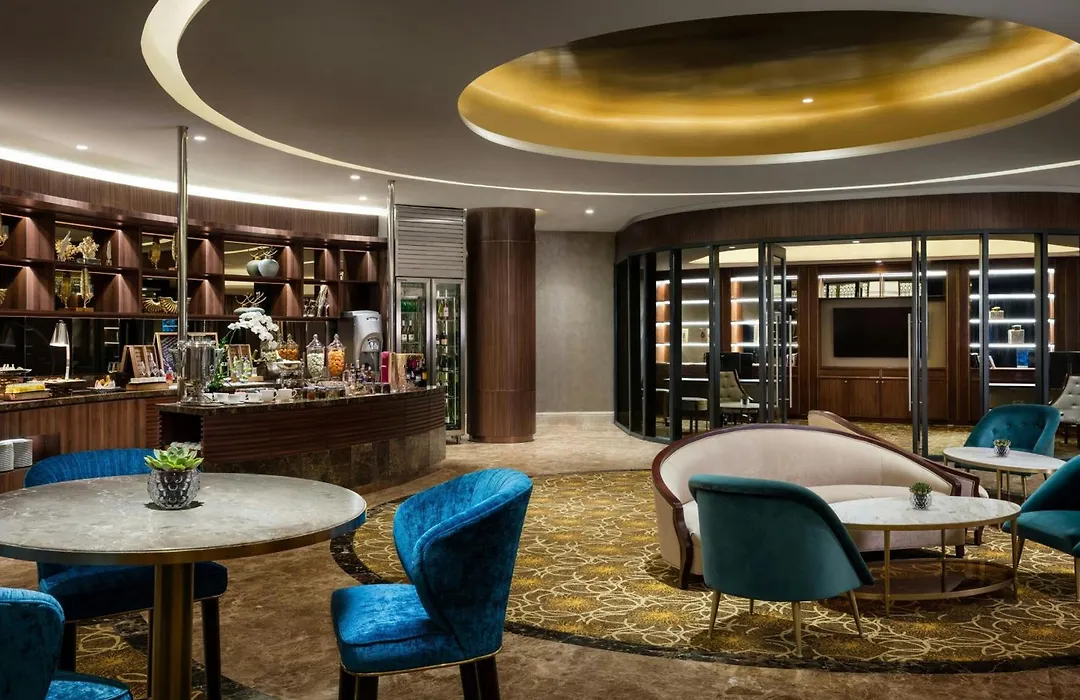 Sheraton Grand Danang Beach Resort & Spa-1