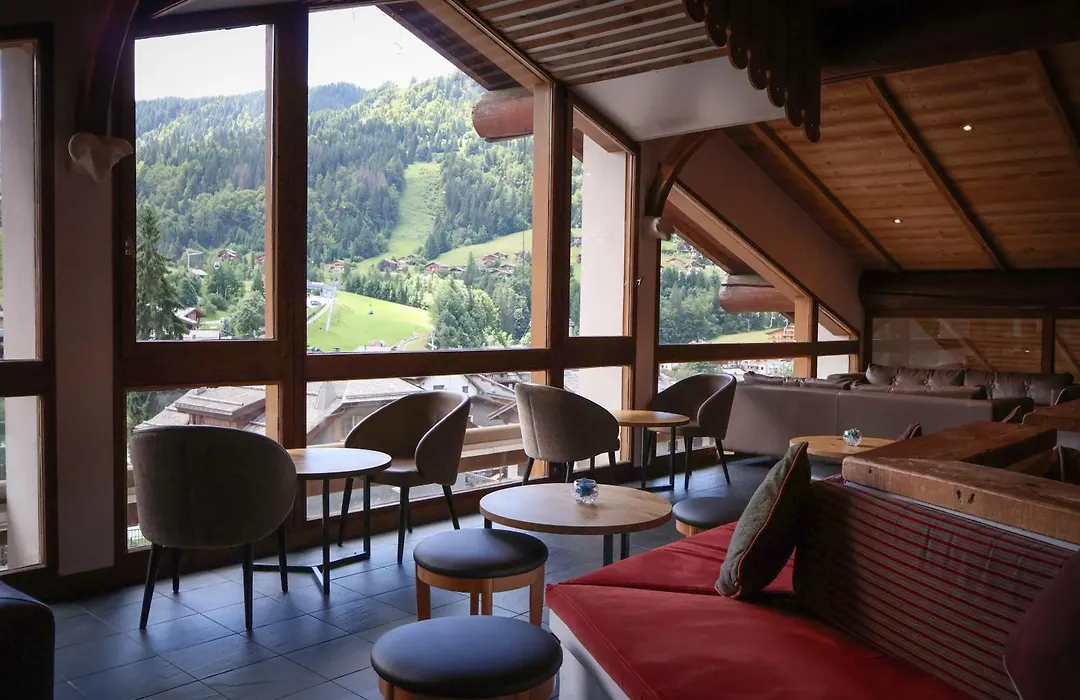 Hotel Alpen Roc-1