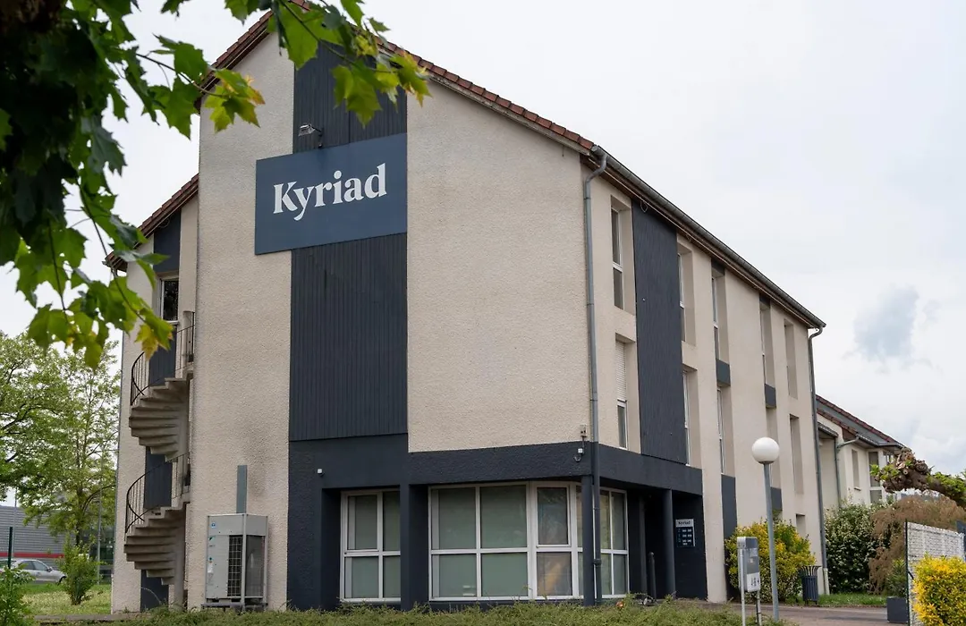 Kyriad Nuits-Saint-Georges-1