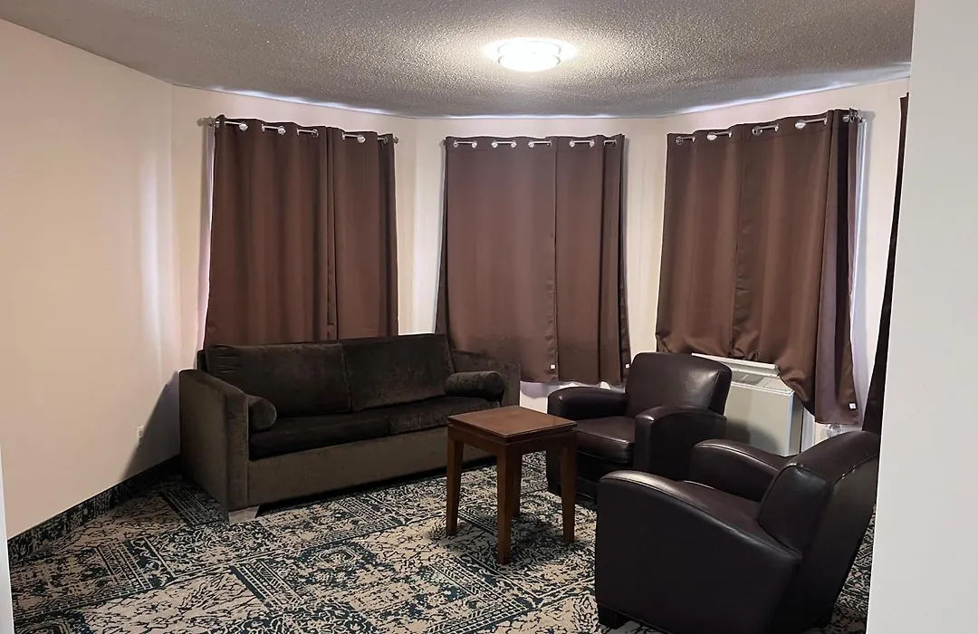 Falls Lodge & Suites-1