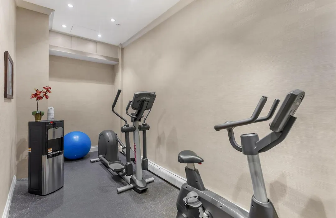 Best Western Queens Gold Coast-1
