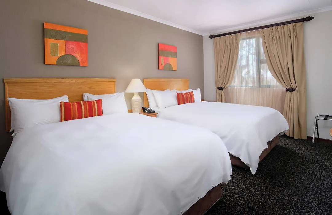 Protea Hotel By Marriott Polokwane Landmark-1