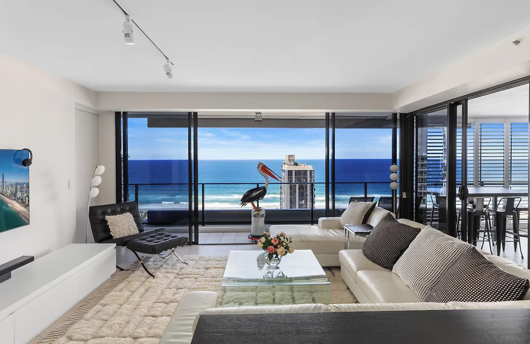 Ultra Broadbeach-1