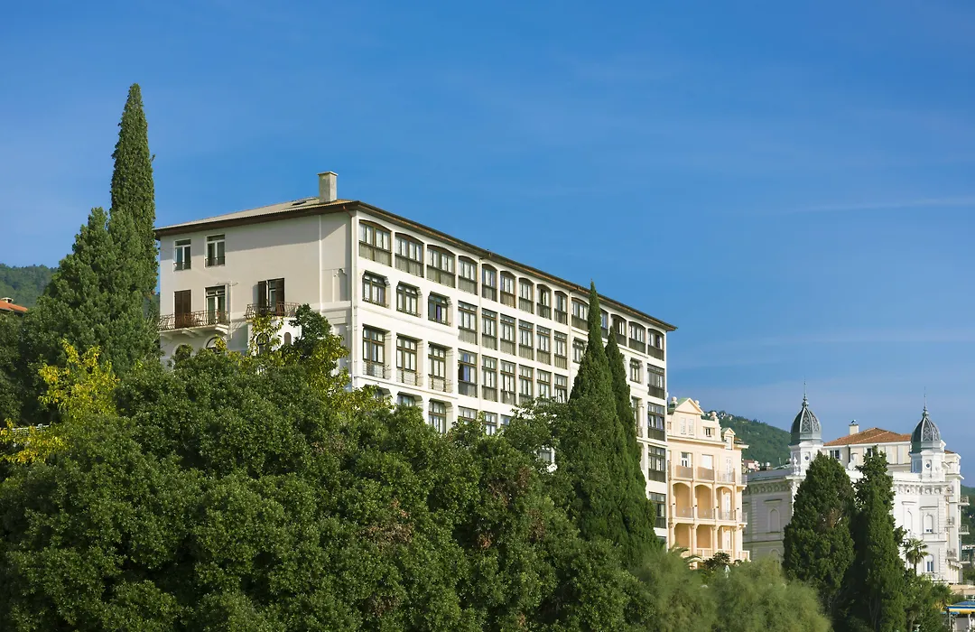Hotel Kristal - By Liburnia Hotels & Villas-1