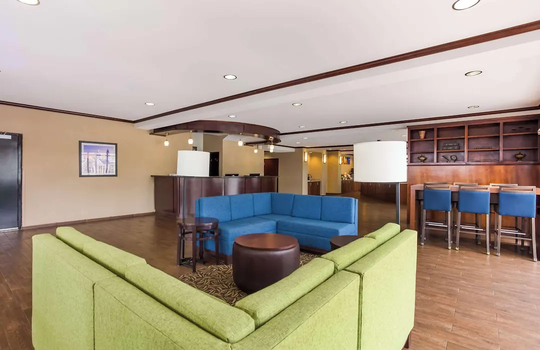 Comfort Suites Saraland - North Mobile-1