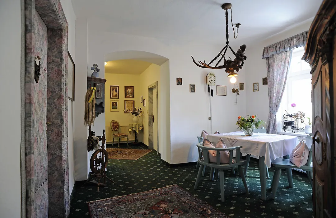 Hotel Garni Hubertus-Nostalgie&Charme-1
