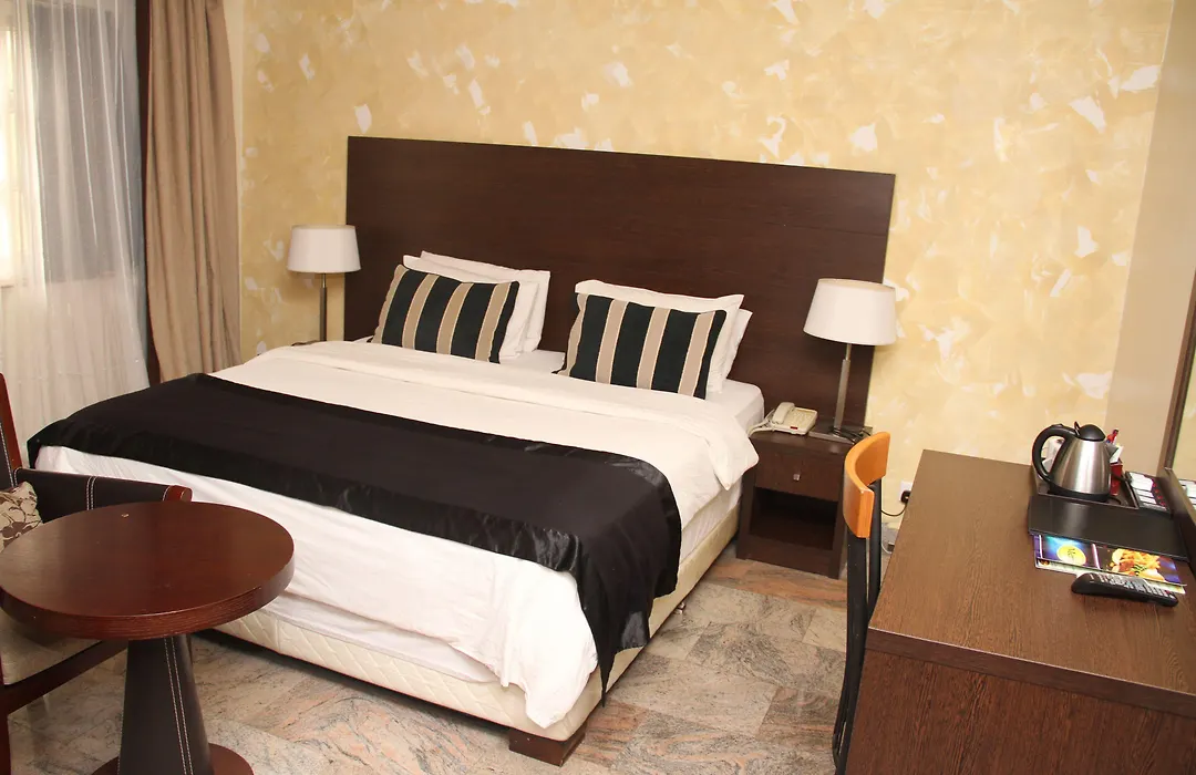 Apo Apartments-1