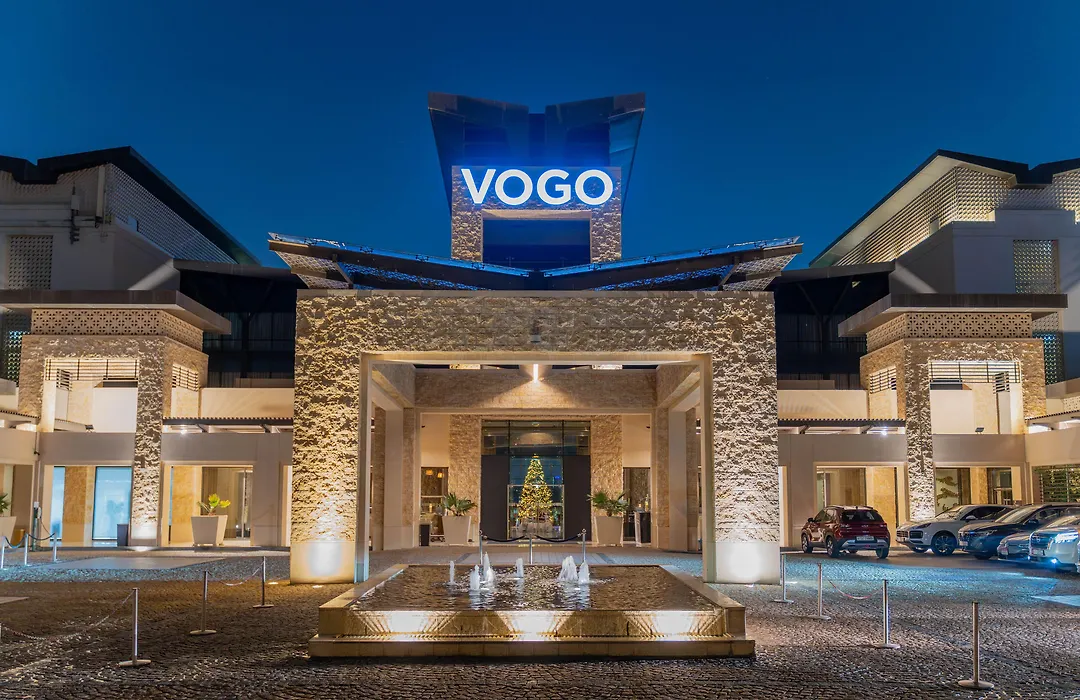 VOGO Abu Dhabi Golf Resort&Spa-1