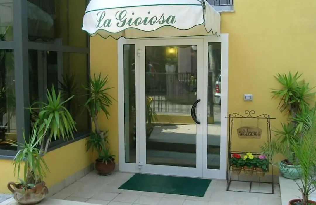 Hotel La Gioiosa-1