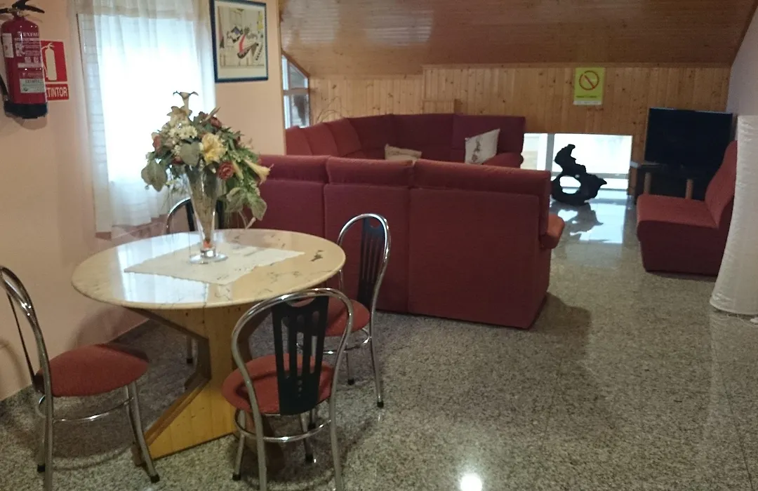 Hotel Valdoviño-1