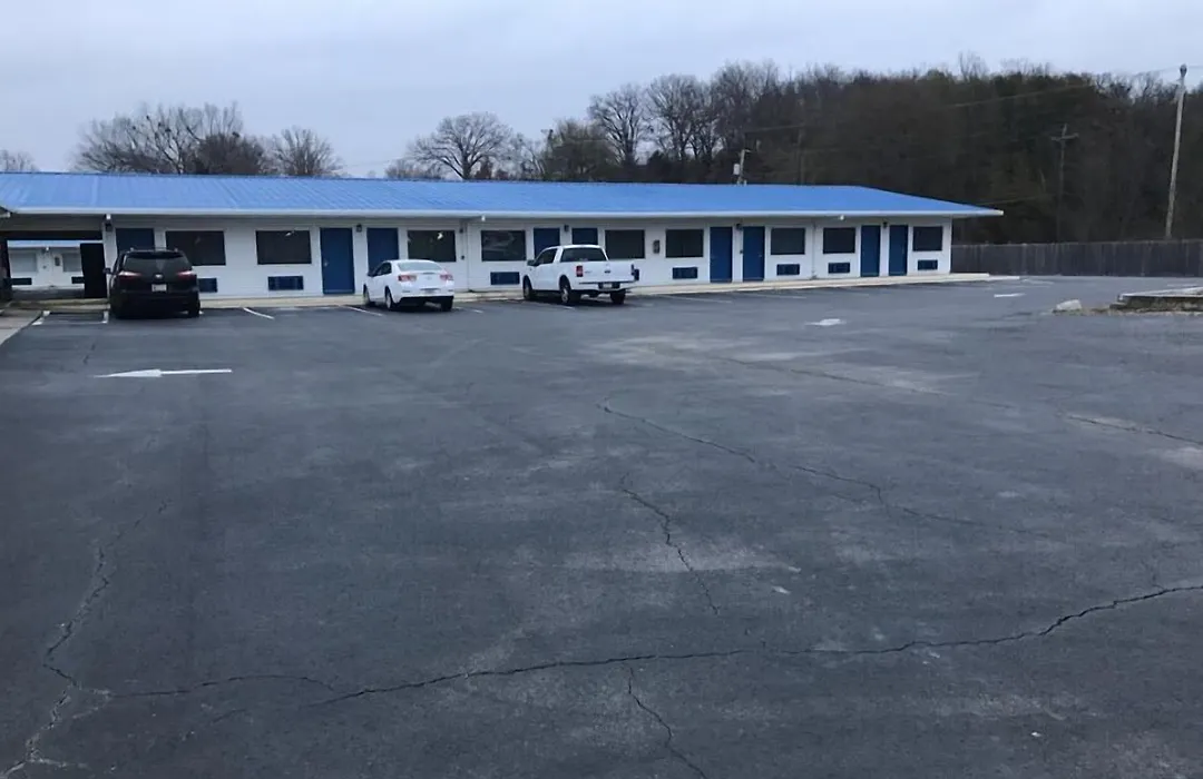 Sallisaw Inn-1