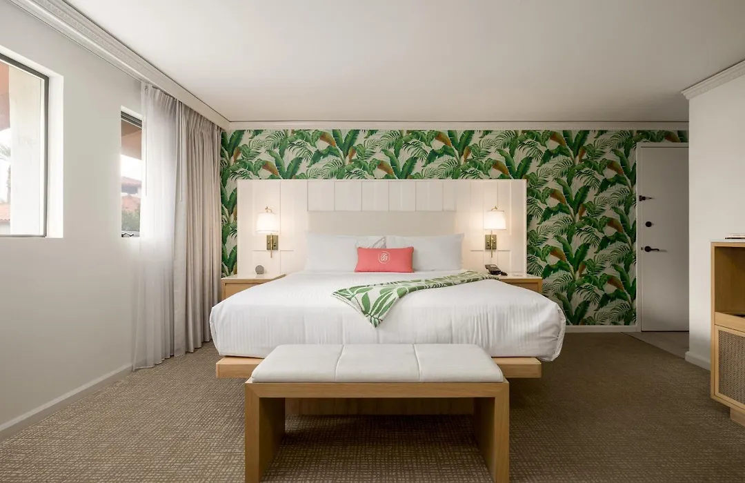 Tommy Bahama Miramonte Resort & Spa-1