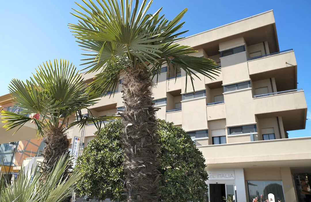 Hotel Italia-1