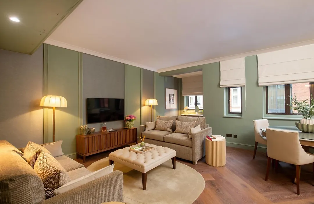 The Capital Hotel, Apartments & Townhouse - Small Luxury Hotels Of The World-1