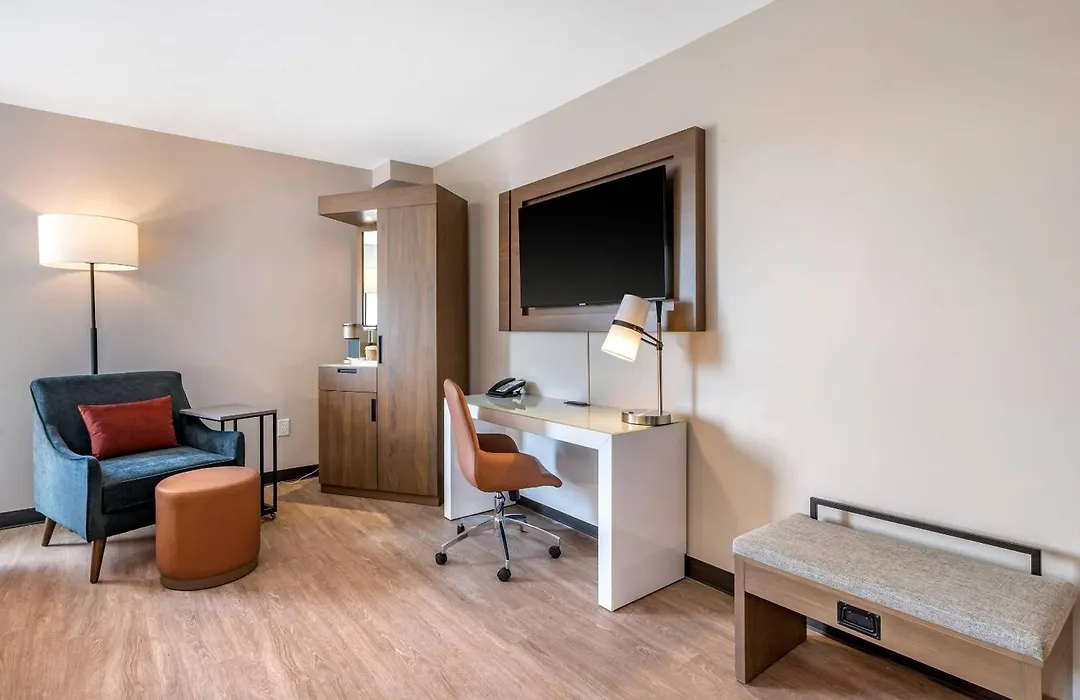 Cambria Hotel Orlando Near Universal Theme Parks-1