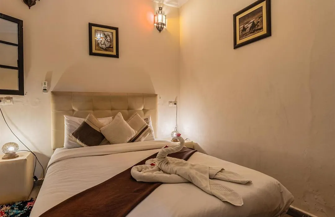 Riad Dar Benbrahim - Traditional Guest House In Jemaa El-Fnaa Square-1