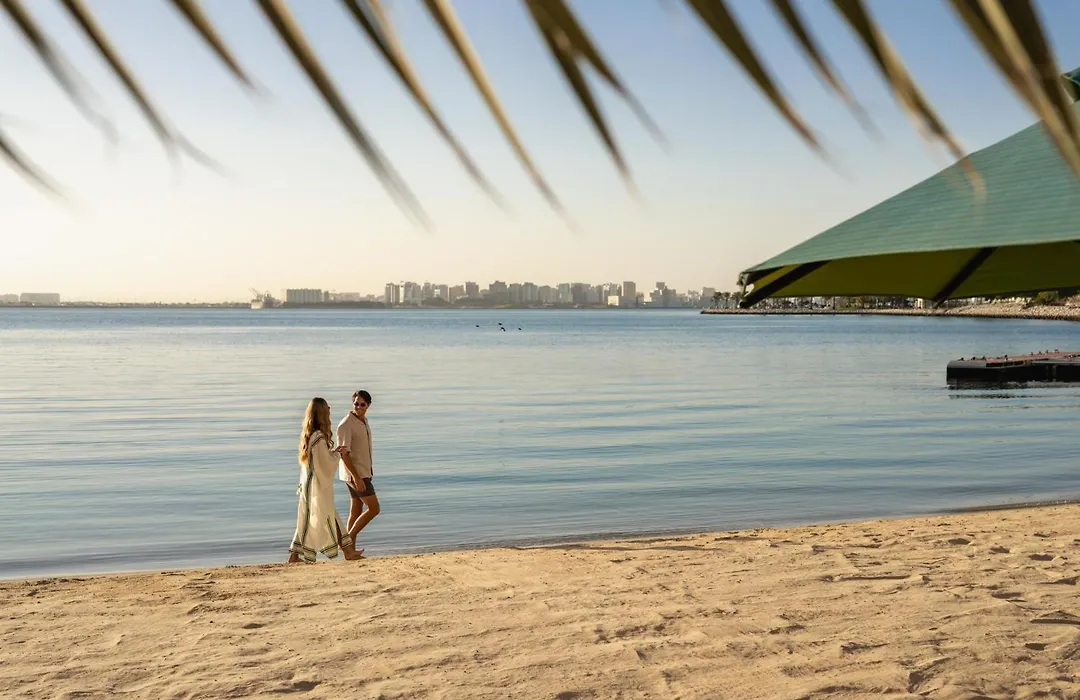 Four Seasons Hotel Doha-1