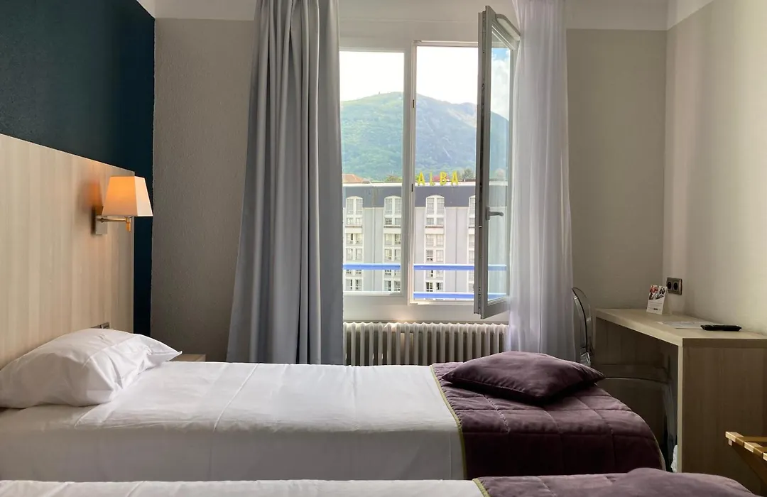 Hôtel Christina Lourdes-1