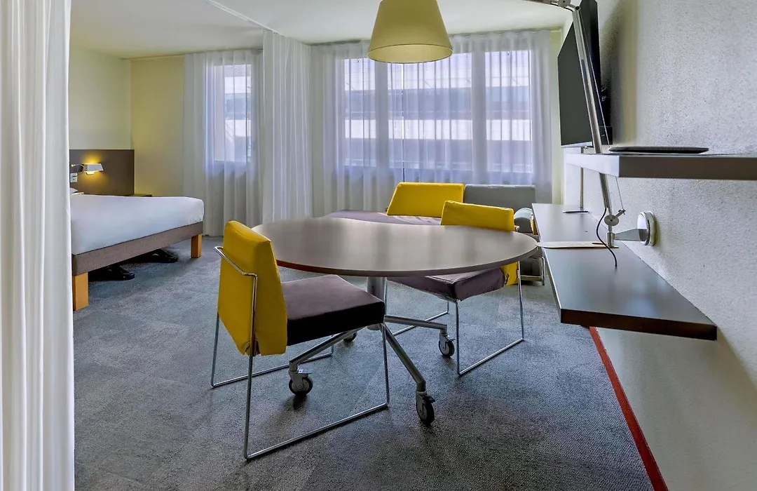 Novotel Suites Paris Stade De France-1