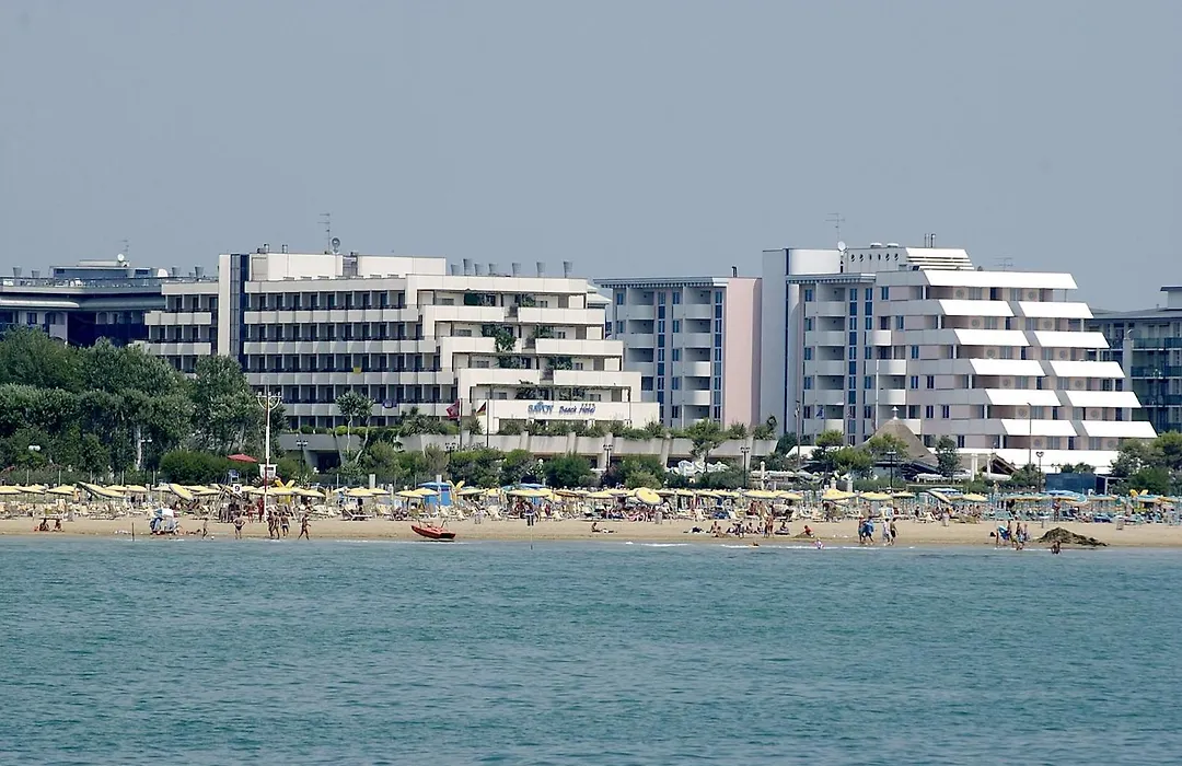 Aparthotel Holiday-1