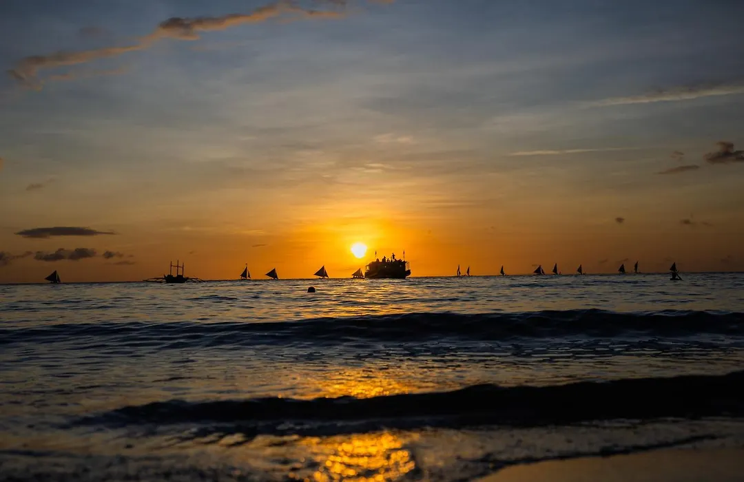 Microtel By Wyndham Boracay-1