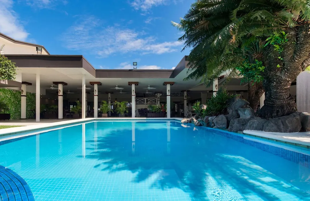 Fiji Gateway Hotel-1