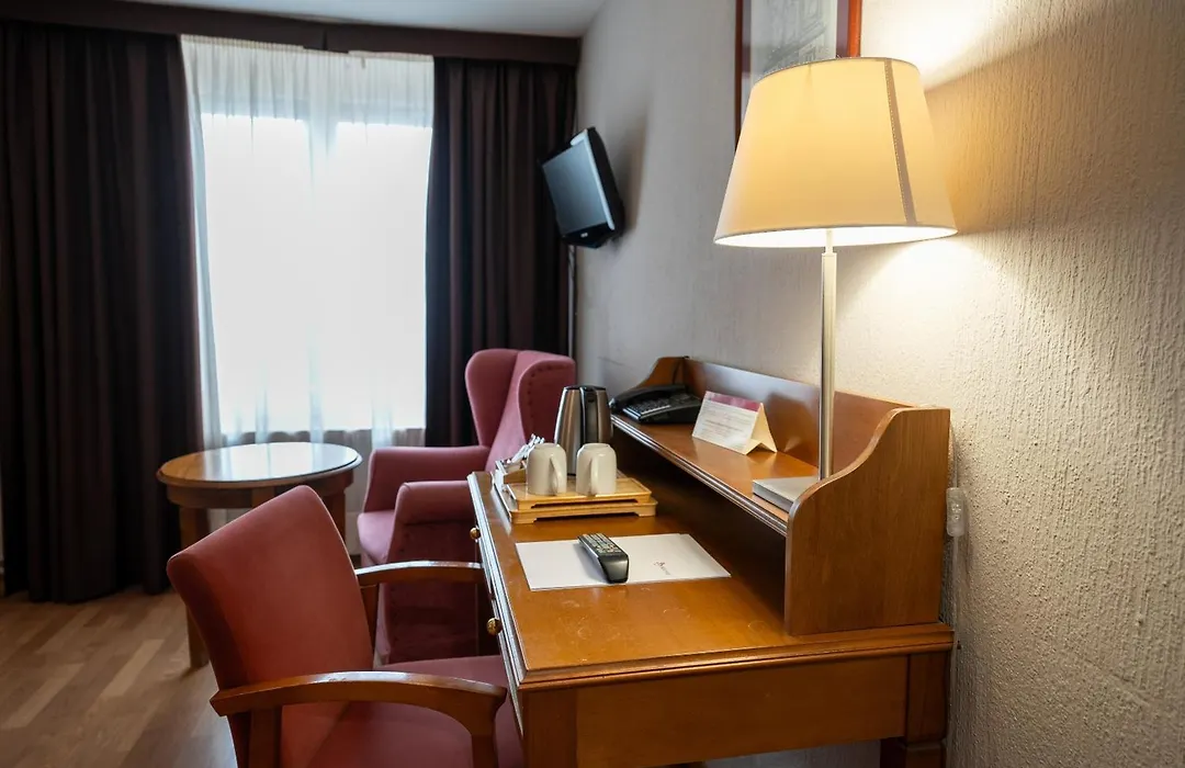 Hotel Abat Cisneros Montserrat-1