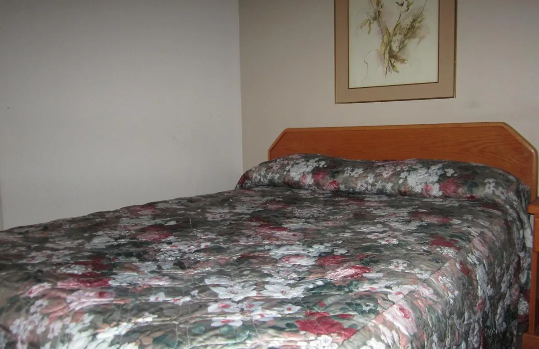 Red Coach Inn-1