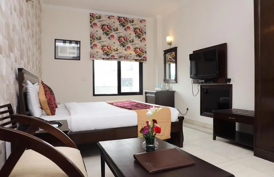 Hotel Comfort Zone-1