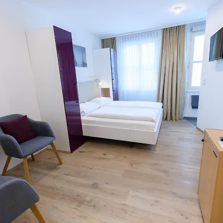 Hotel Garni Viktoria-3