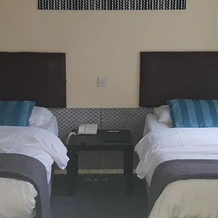 The Devonshire House Hotel-Free Parking-2