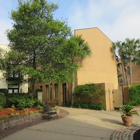 Hilton Vacation Club Lodge Alley Inn Charleston-3