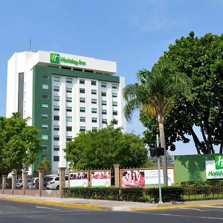 Holiday Inn Guadalajara Expo Plaza del Sol, an IHG Hotel-3