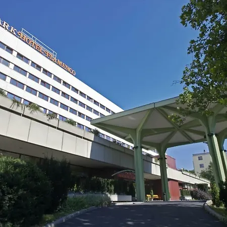 Danubius Hotel Flamenco-3