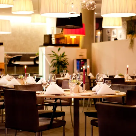 Vienna House Easy By Wyndham Stuttgart Vaihingen-3