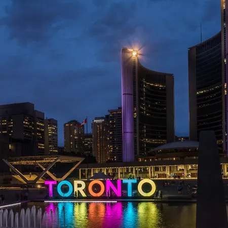 Holiday Inn Express Toronto Downtown By Ihg-2