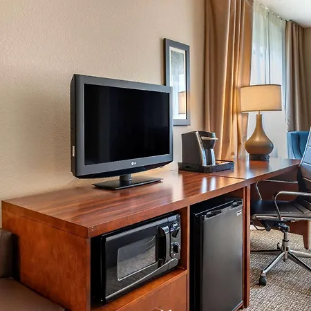 Comfort Inn La Porte-2